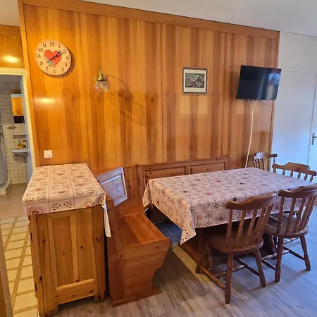 Casa Malva - Residenze Bucaneve Lägenhet *